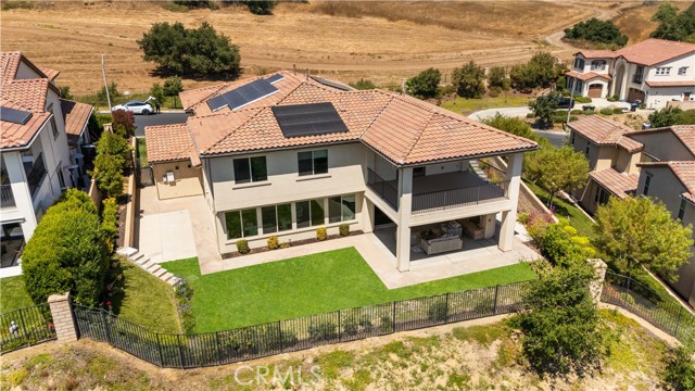 16389 Viewcrest Road, Chino Hills CA: https://media.crmls.org/medias/fe77d8e2-e4bb-4b4e-beaf-76f8be7df83e.jpg