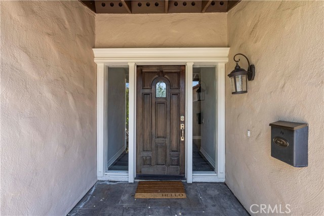 4359 Park Corona, Calabasas CA: https://media.crmls.org/medias/fe78069b-e754-4d1a-887f-1fb07f4f8ffc.jpg