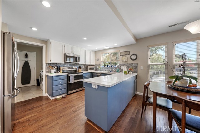 3498 Marina W Drive, Lakeport CA: https://media.crmls.org/medias/fe786527-b5e9-4349-973c-e22c45fd0951.jpg