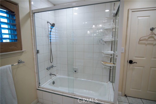 Detail Gallery Image 24 of 41 For 5770 E Lucia, Long Beach,  CA 90803 - 4 Beds | 4 Baths