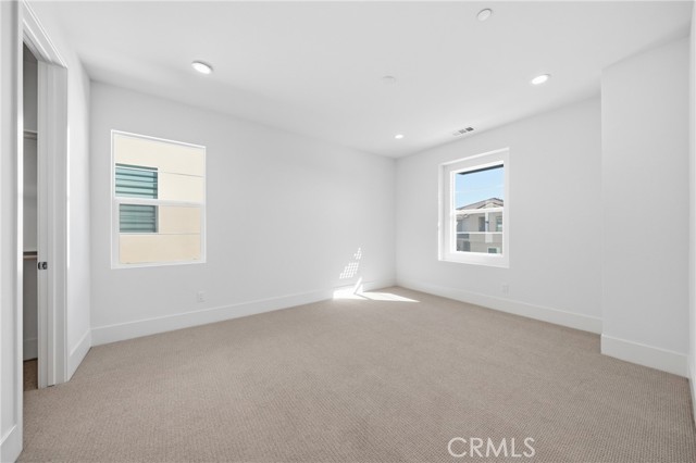 Detail Gallery Image 34 of 63 For 5817 Sunrise Ridge Ln, Lake Forest,  CA 92679 - 4 Beds | 3/1 Baths