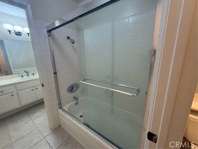 Detail Gallery Image 19 of 24 For 41 Oxford #10,  Irvine,  CA 92612 - 2 Beds | 2 Baths