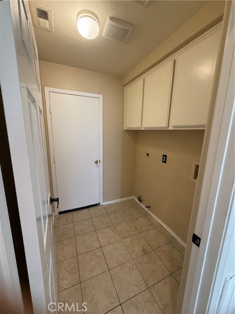 Detail Gallery Image 8 of 22 For 24518 Westhaven Ct, Murrieta,  CA 92562 - 3 Beds | 2 Baths