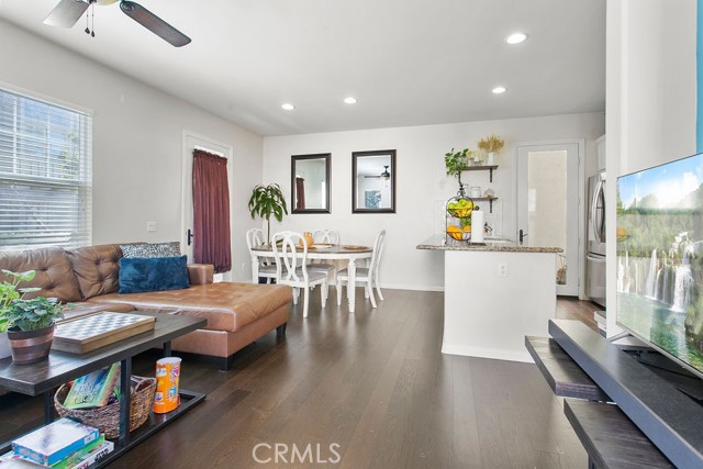 3263 S Quincy Paseo, Ontario, CA, 91761 3263 S Quincy Paseo, Ontario, CA, 91761