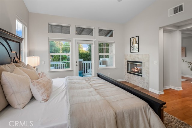 2188 Saratoga Lane, Glendora CA: https://media.crmls.org/medias/fe7db1aa-bca8-47a4-8204-669f02e44b58.jpg