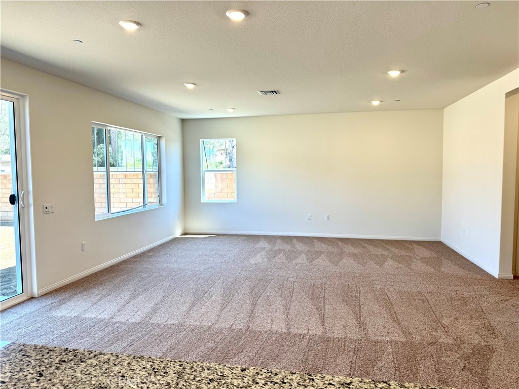 MLS #OC25166517 image #8