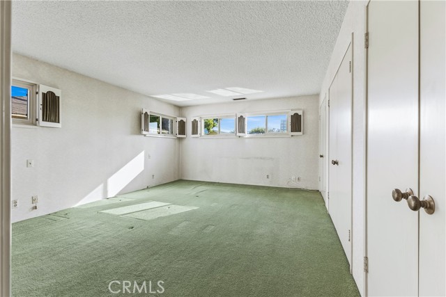 Detail Gallery Image 21 of 60 For 249 S Lincoln St, Burbank,  CA 91506 - 3 Beds | 2 Baths