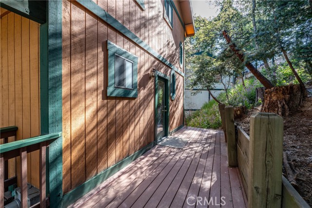 Detail Gallery Image 27 of 44 For 23772 Scenic Dr, Crestline,  CA 92325 - 3 Beds | 1/1 Baths
