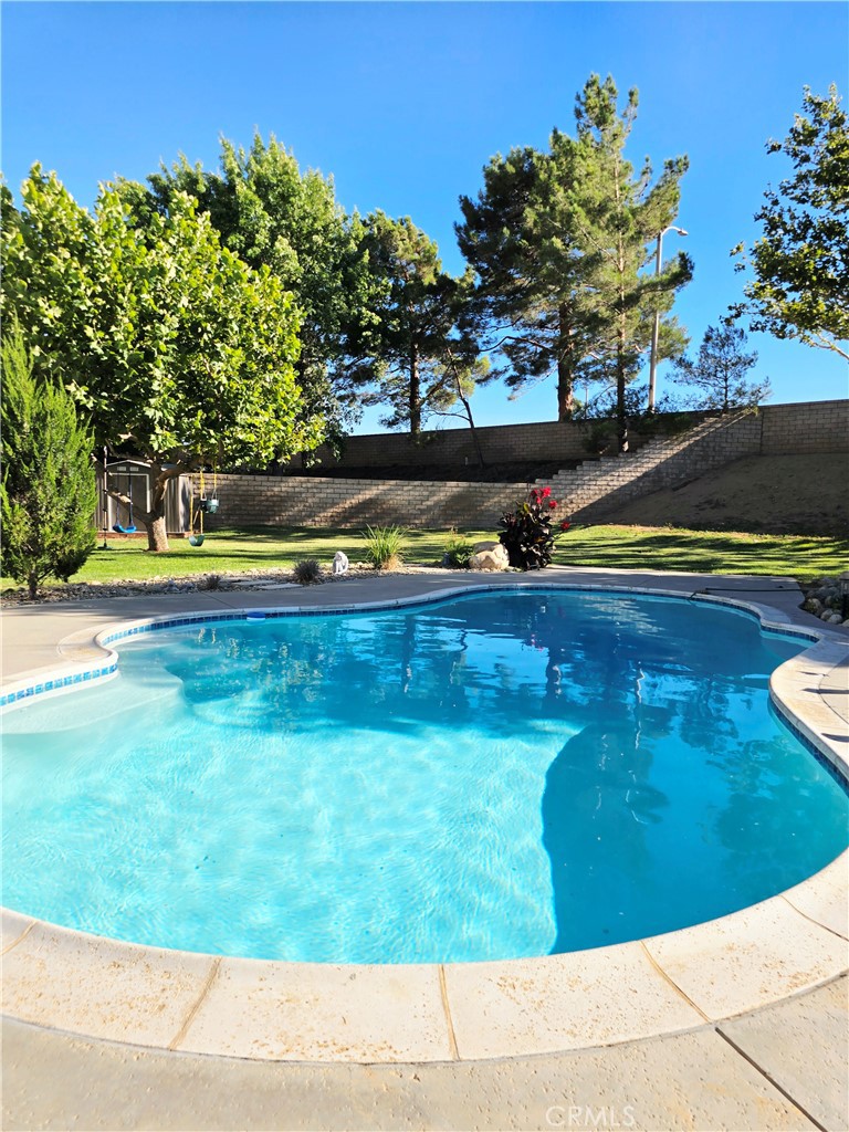 39785 Verona Lane