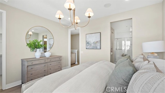 Detail Gallery Image 16 of 39 For 924 Chinon, Irvine,  CA 92618 - 4 Beds | 3/1 Baths