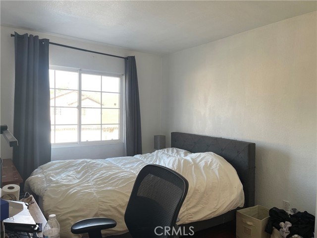 Detail Gallery Image 8 of 18 For 130 Ashbrook Lane, Pomona,  CA 91766 - 4 Beds | 3 Baths