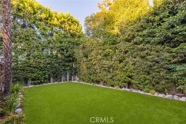 2704 Laurel Avenue, Manhattan Beach, California 90266, 4 Bedrooms Bedrooms, ,4 BathroomsBathrooms,Residential,Sold,Laurel,SB22216035