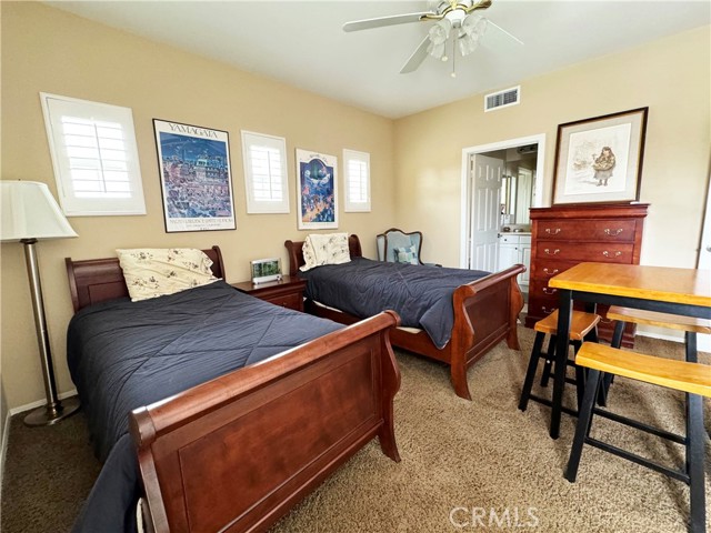 Detail Gallery Image 20 of 55 For 23754 Walnut Creek Ct, Valencia,  CA 91354 - 3 Beds | 3/1 Baths
