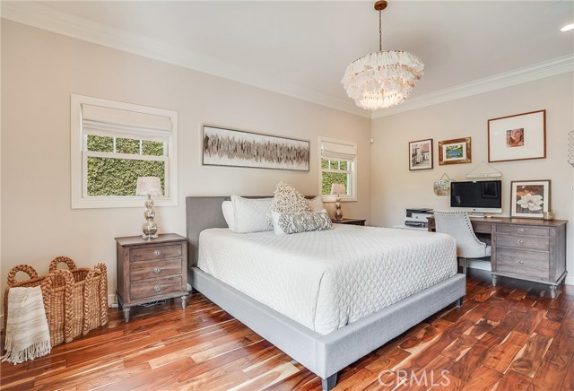 2002 Robinson Street, Redondo Beach, California 90278, 3 Bedrooms Bedrooms, ,2 BathroomsBathrooms,Residential,Sold,Robinson,PV21181666