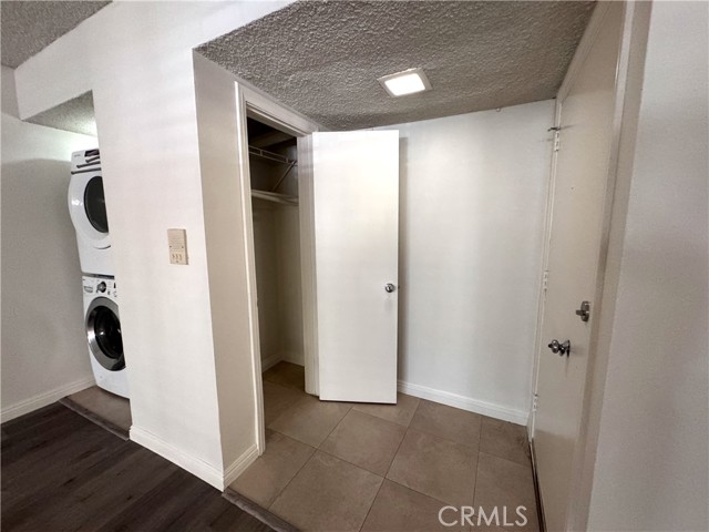1632 Camden Avenue, Los Angeles CA: https://media.crmls.org/medias/fe846602-1e66-48fc-a466-3d7f74c59e81.jpg