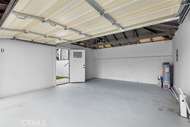 908 Manhattan Avenue, Hermosa Beach, California 90254, ,Residential Income,Sold,Manhattan,SB25198954