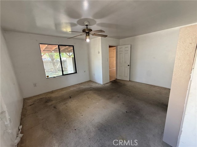 4416 Mesa, Bakersfield CA: https://media.crmls.org/medias/fe8727d0-b2cd-47d2-a748-3a6d433e0833.jpg