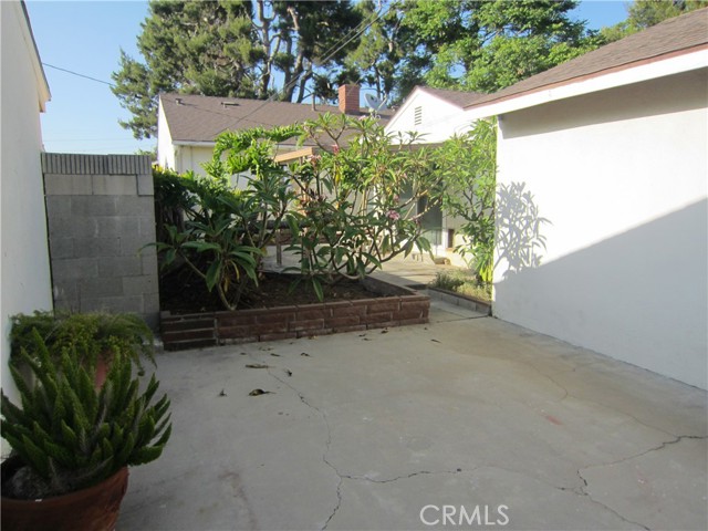 15246 Carnell Street, Whittier CA: https://media.crmls.org/medias/fe88a6bb-e3f6-40cd-8e5d-01e99831c0cc.jpg