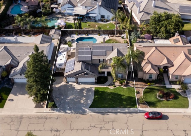 6028 W Evergreen Avenue, Visalia CA: https://media.crmls.org/medias/fe88c6cd-82fe-4d9c-93bc-e08317e10258.jpg