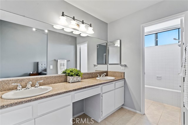 2512 Curtis Avenue, Redondo Beach, California 90278, 2 Bedrooms Bedrooms, ,2 BathroomsBathrooms,Residential,Sold,Curtis,SB23119395