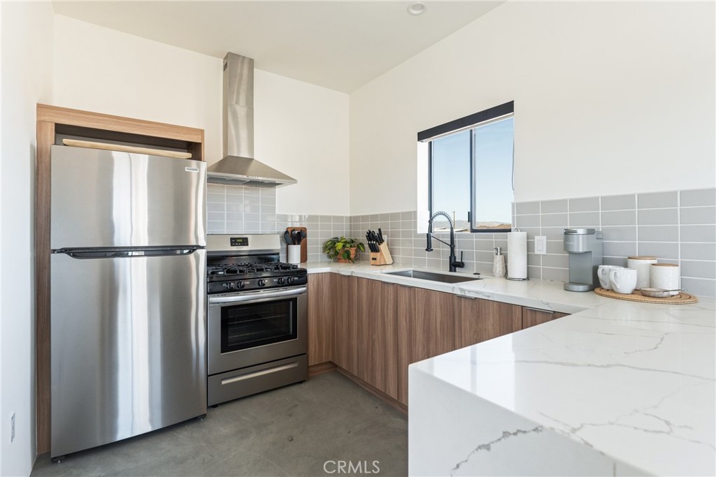 MLS #OC25252213 image #19