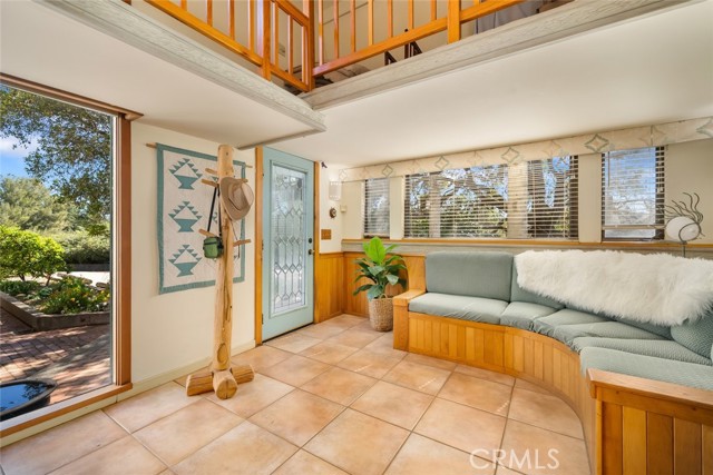 1505 Tiffany Ranch Road, Arroyo Grande CA: https://media.crmls.org/medias/fe8aae63-e42e-4e31-93d9-605f4124d33d.jpg