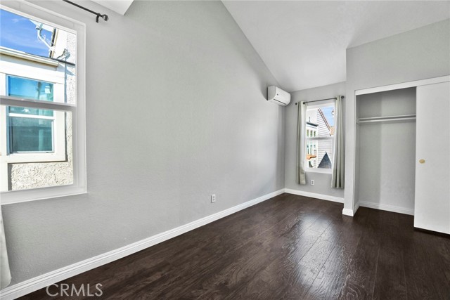 12951 Royal Palm Cir, Chino CA: https://media.crmls.org/medias/fe8b47b8-2b91-4f4a-85e5-089ff18ae0b2.jpg