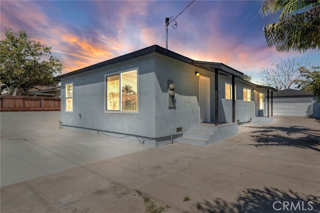 Detail Gallery Image 2 of 19 For 2417 W Stanford, Santa Ana,  CA 92704 - 1 Beds | 1 Baths