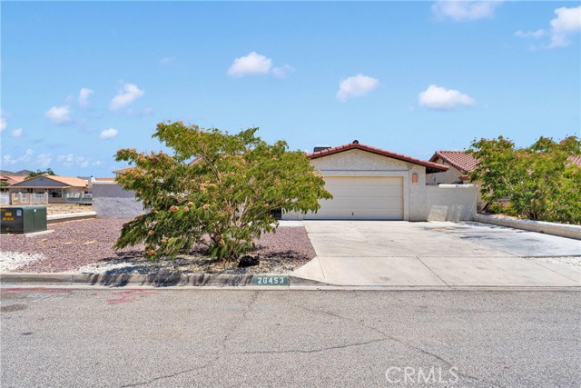 Detail Gallery Image 2 of 32 For 26453 Buccaneer Ln, Helendale,  CA 92342 - 2 Beds | 2 Baths
