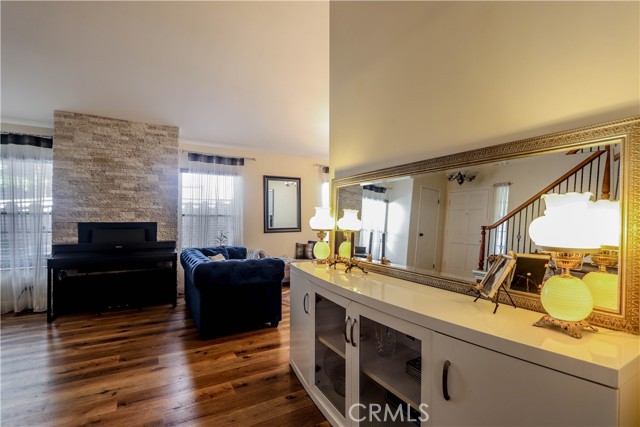 41 Pasada Valiente, Rancho Santa Margarita CA: https://media.crmls.org/medias/fe8bed81-7514-495d-945d-b6ecf056247e.jpg