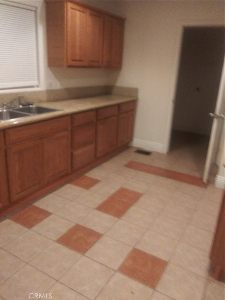 MLS #DW25137364 img 7