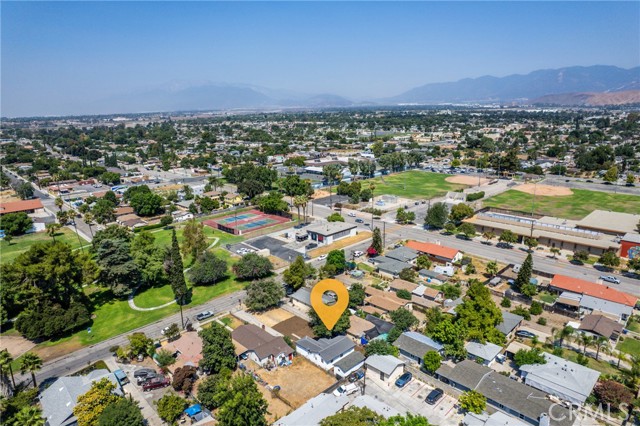 845 Garner Avenue, San Bernardino CA: https://media.crmls.org/medias/fe8c5622-3bec-4e60-851e-425c0b698c39.jpg