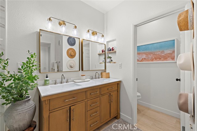 Detail Gallery Image 18 of 34 For 20 Bayley, Ladera Ranch,  CA 92694 - 2 Beds | 2/1 Baths