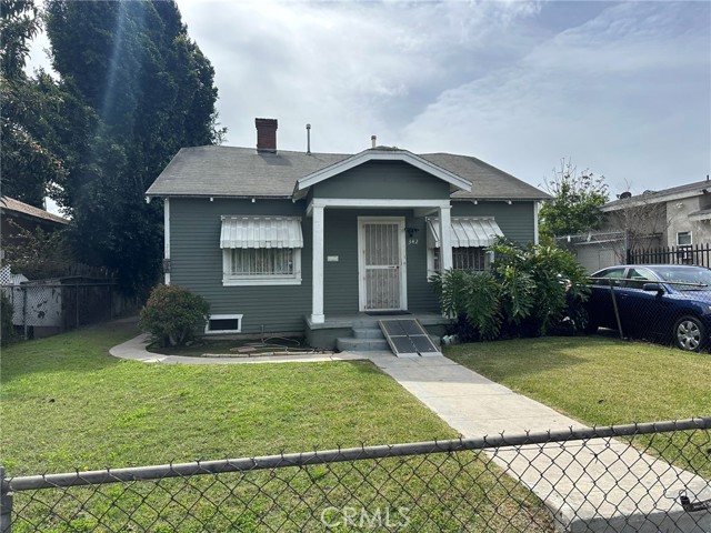 342 W 76th Street, Los Angeles CA: https://media.crmls.org/medias/fe8cf9ec-df24-43ff-9fba-5156ce5c5e4a.jpg