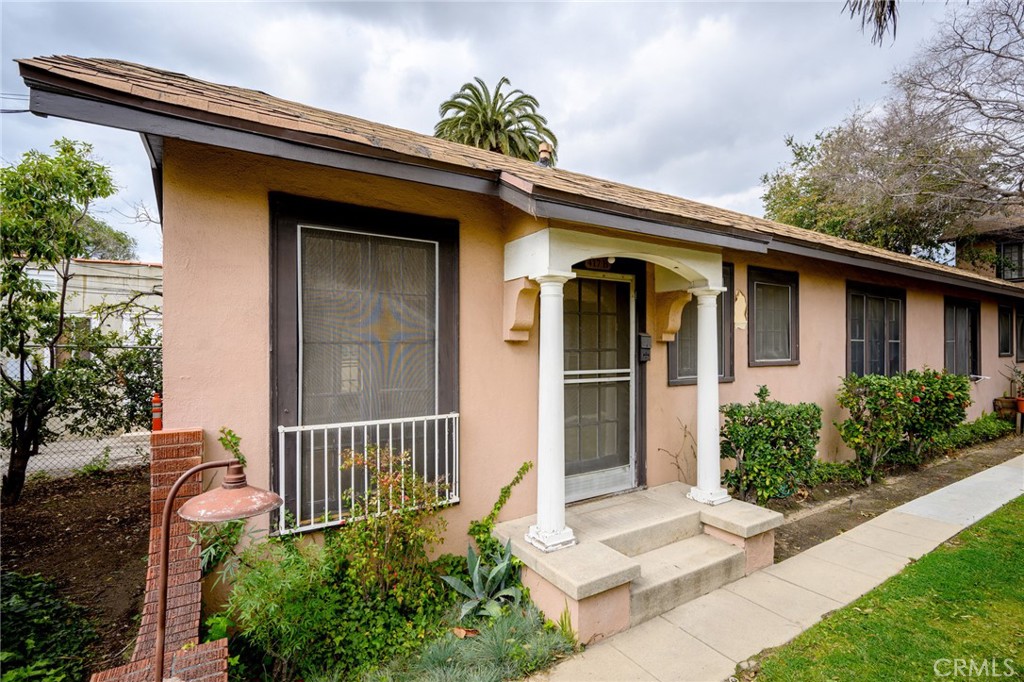 415 Riverdale DriveGlendale img 54