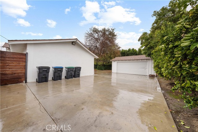 Detail Gallery Image 33 of 44 For 868 Royal Ave, Simi Valley,  CA 93065 - 3 Beds | 2 Baths