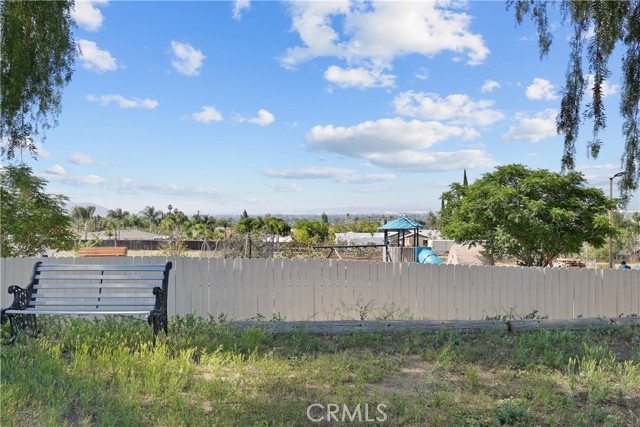 Detail Gallery Image 13 of 14 For 24811 Sundial Way, Moreno Valley,  CA 92557 - 4 Beds | 2 Baths