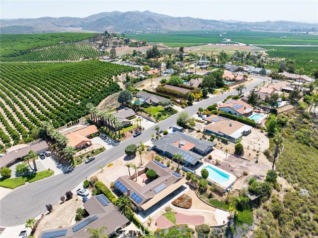 44940 Viejo Drive, Hemet CA: https://media.crmls.org/medias/fe91a915-26e2-49ab-bc86-cf20a6ac3ec6.jpg