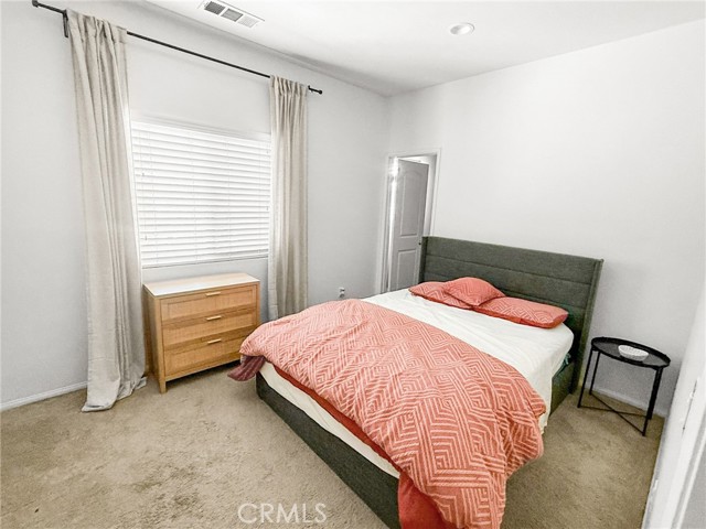 Detail Gallery Image 13 of 20 For 2455 E Lewiston St, Ontario,  CA 91761 - 5 Beds | 3 Baths