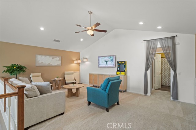 Detail Gallery Image 18 of 46 For 25019 Coral Canyon, Corona,  CA 92883 - 3 Beds | 3 Baths