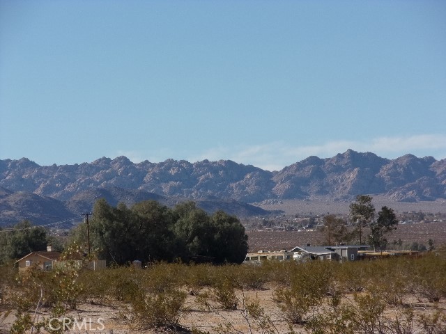 0 Indian Trail, Twentynine Palms, California 92277, ,Land,For Sale,0 Indian Trail,CRJT24002179