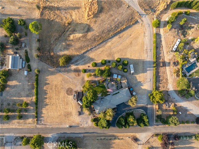 Detail Gallery Image 52 of 64 For 820 Golden Meadow Dr, Paso Robles,  CA 93446 - 5 Beds | 3 Baths