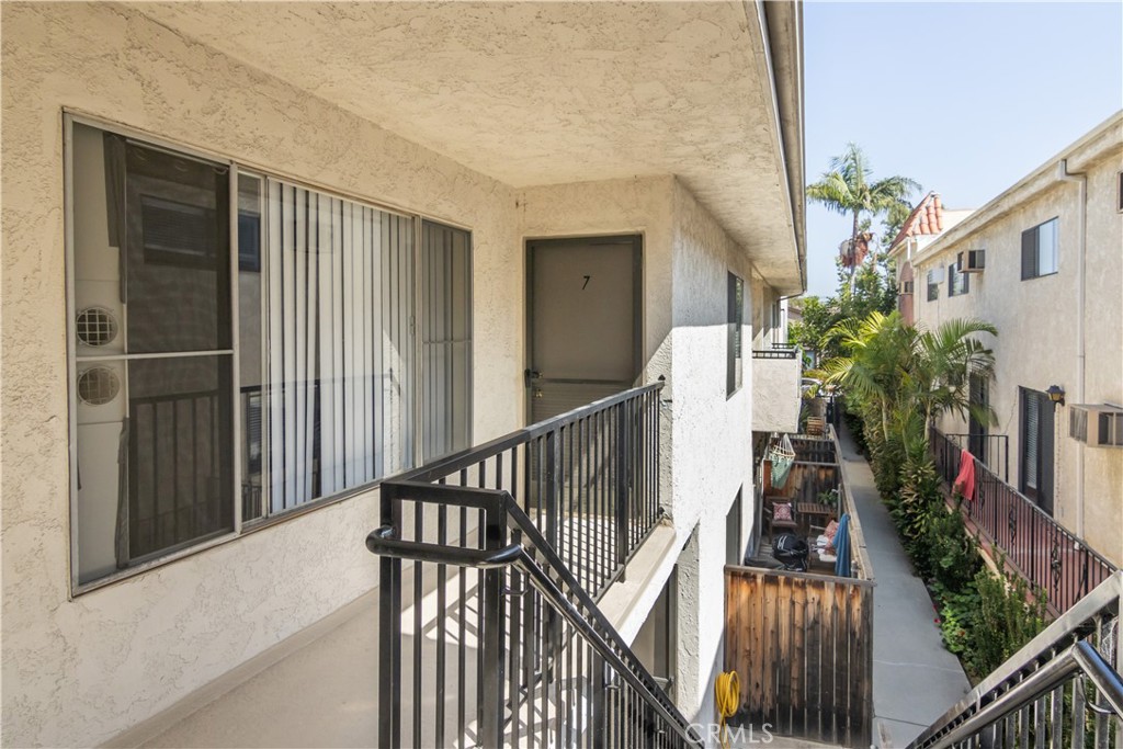 4065 Mclaughlin Avenue #7