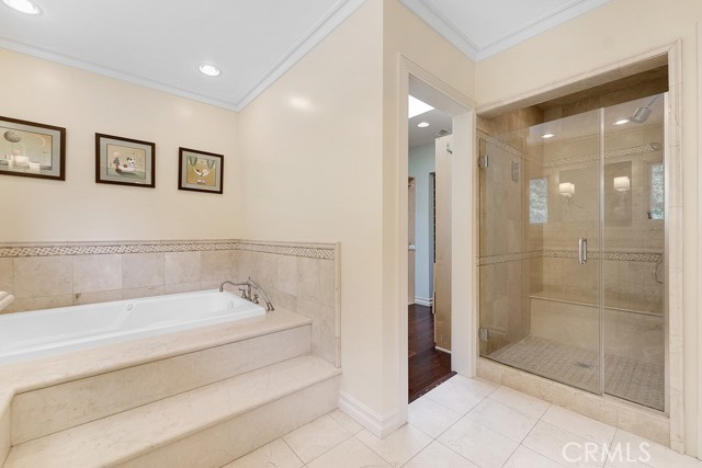 17232 Quesan Place, Encino CA: https://media.crmls.org/medias/fe93891a-1eb1-4a38-8fc8-37aedf85b851.jpg