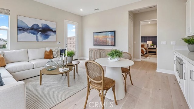 Detail Gallery Image 14 of 42 For 24325 Camino Oceano, Valencia,  CA 91354 - 5 Beds | 5/1 Baths