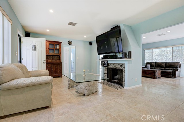 Image 13 of 50 For 6648 Gaviota Avenue