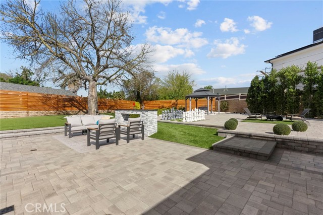 Detail Gallery Image 37 of 44 For 9549 Gladbeck, Northridge,  CA 91324 - 5 Beds | 2/1 Baths