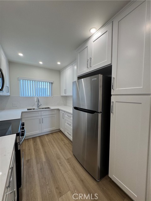 15211 S Raymond Avenue, Gardena CA: https://media.crmls.org/medias/fe94e95d-16fc-478a-90a6-58852a6d9f15.jpg