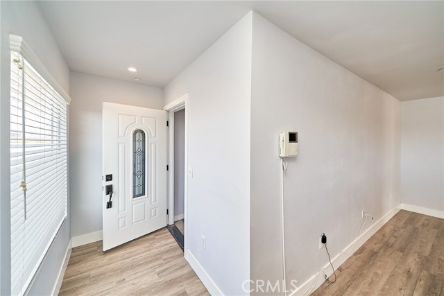 Detail Gallery Image 4 of 33 For 16702 S Vermont Ave #F,  Gardena,  CA 90247 - 3 Beds | 2 Baths