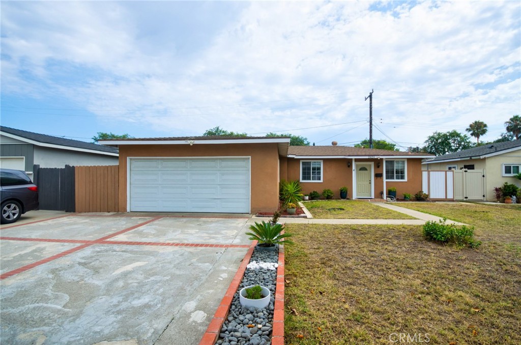 2624 W Cherry Avenue